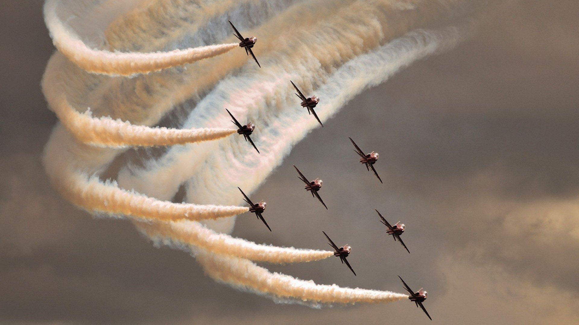 中小学体育课程内容丰富多样,中小学体育课的重要性